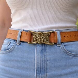 Vintage Hand Tooled Floral Leather Belt With Brass Buckle